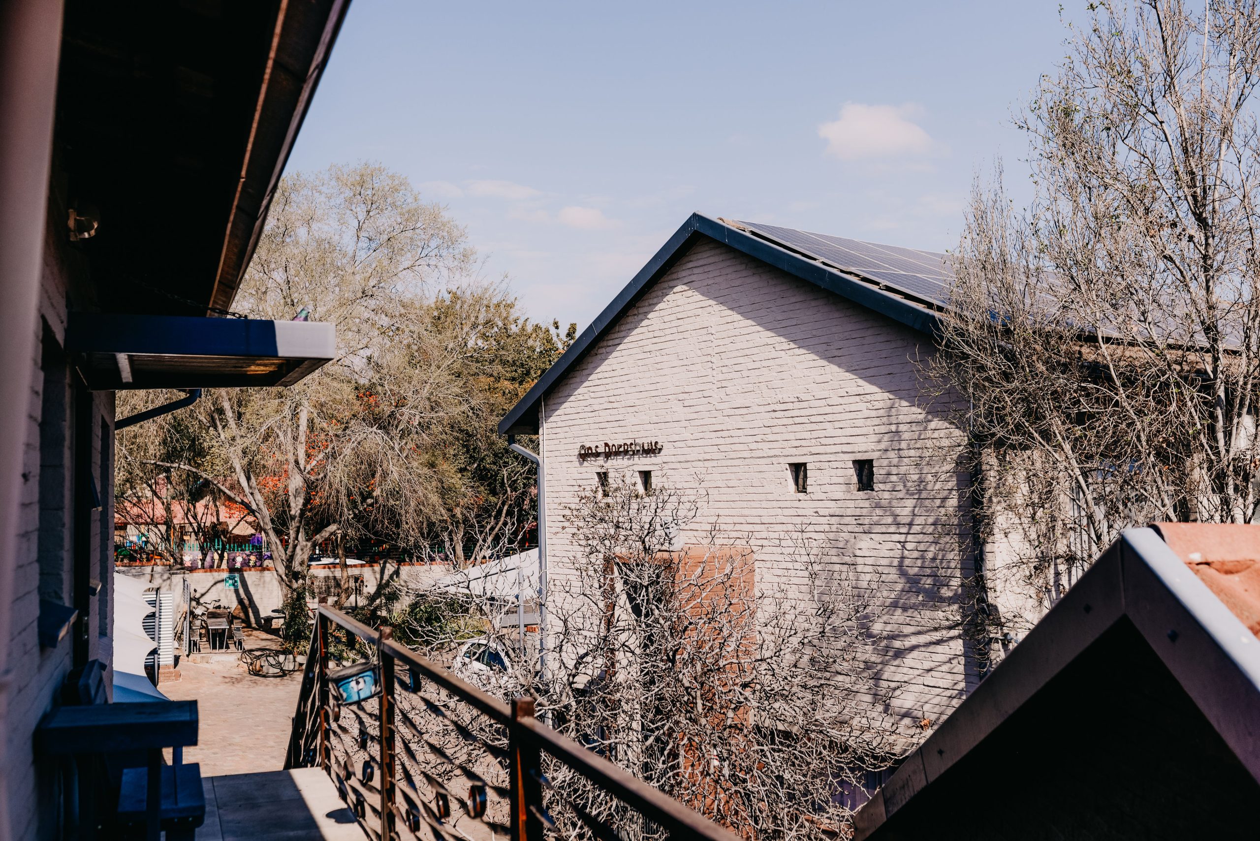 House 6 - Cover Photo